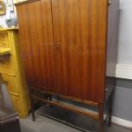 718 7455 BAR CABINET